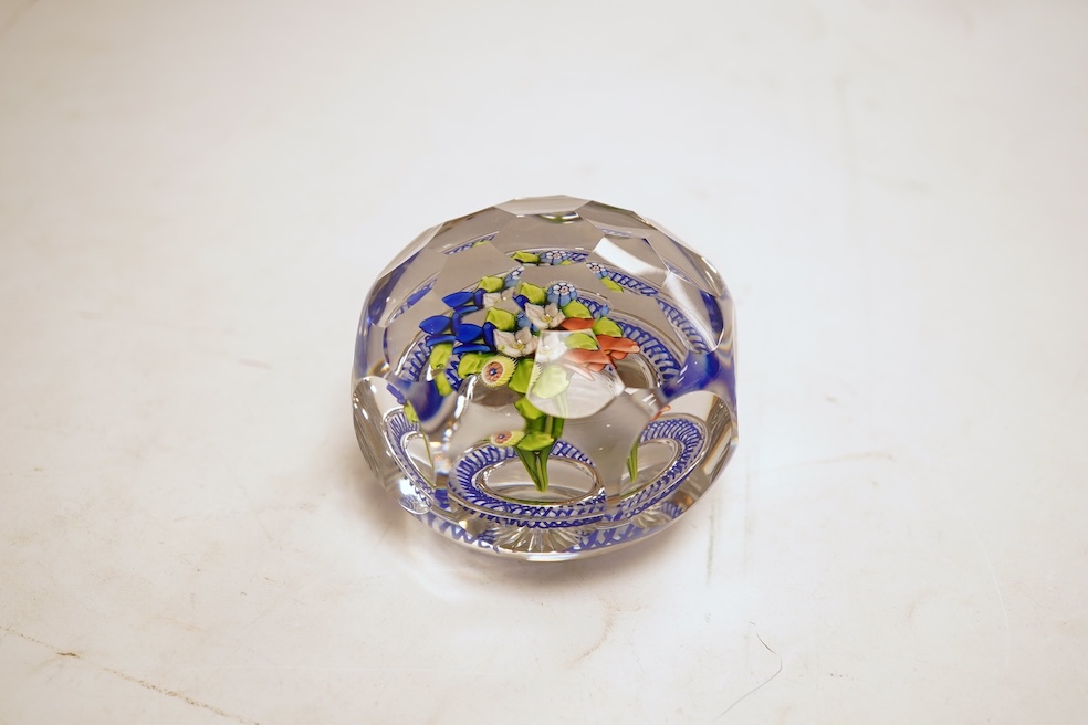 A St Louis glass floral paperweight, 7.5cm in diameter